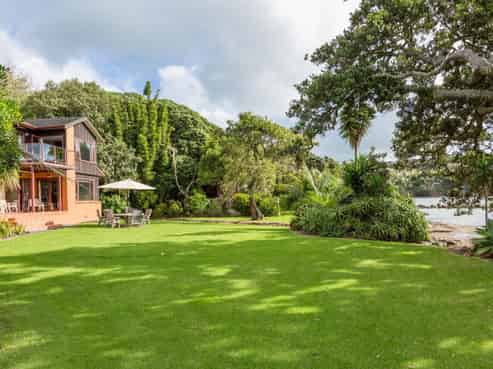 283 State Highway 10, Cable Bay