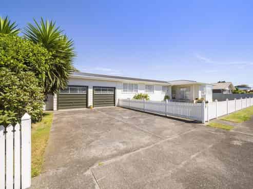 35 Murdoch Street, Hawera