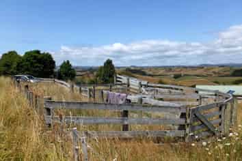 75 Braine Road, Kawhia