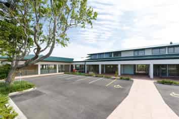 Suburban retail and office leasing opportunities 