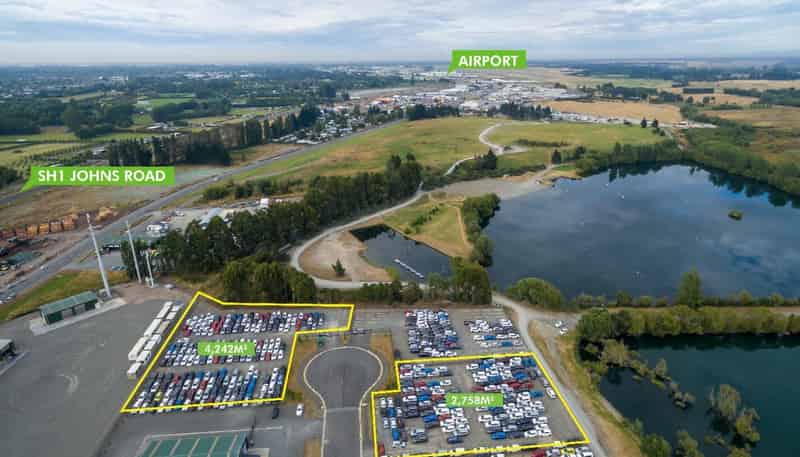 4 & 5 Lakeside Place, Harewood