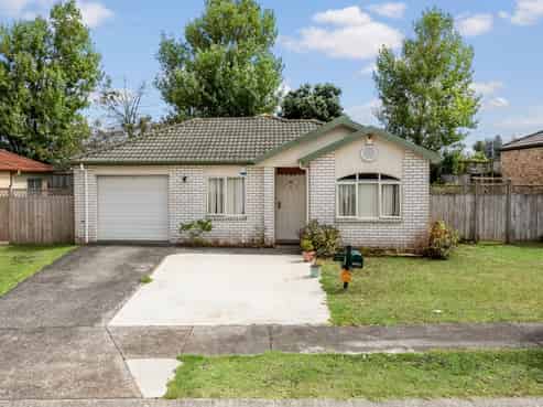 9 Ashmere Lane, Weymouth