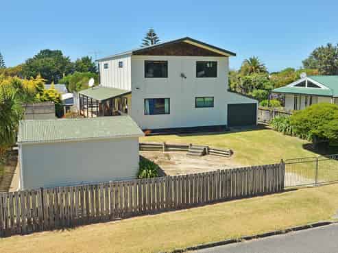 3 Tamarisk Drive, Riversdale Beach