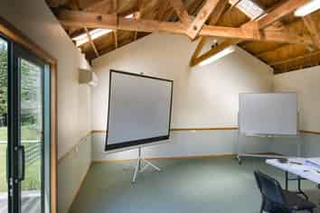 Cafe premises to lease - full fit out 