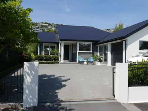 94 Centaurus Road, Huntsbury