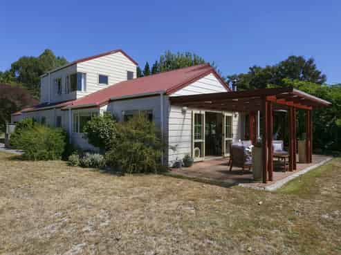 30 Ramsay Drive, Acacia Bay