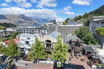 Rare Queenstown CBD commercial opportunity