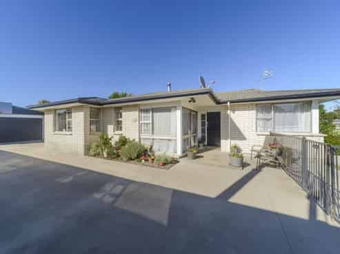 108 Benmore Avenue, Cloverlea