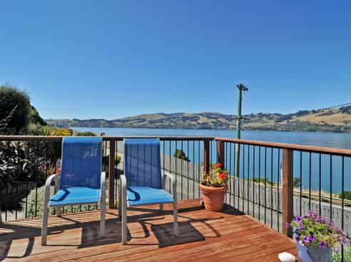 349 Ravensbourne Road, Maia