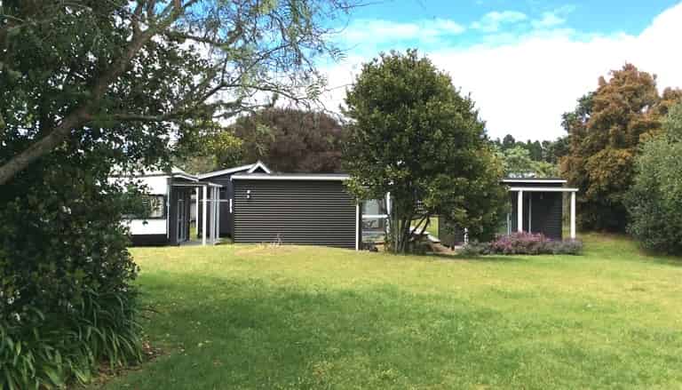 111 Miro Place, Matarangi