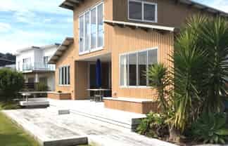 127 Corokia Place, Matarangi