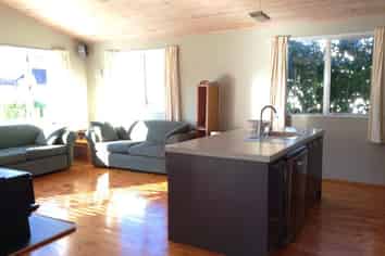 127 Corokia Place, Matarangi