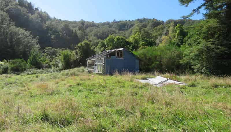 63 Conns Creek Road, Waimangaroa