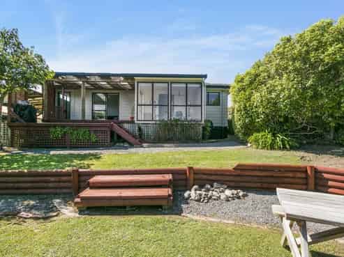 5 Waipounamu Drive, Kelson