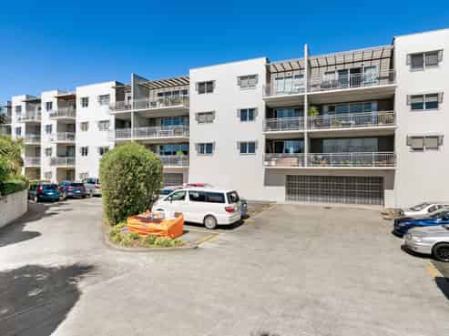 4/51B Princes Street, Onehunga