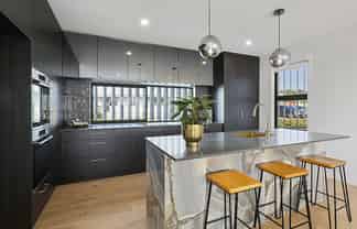 11a Baring Terrace, Strandon