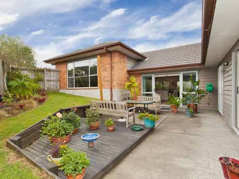 4 Barnacle Rise, Red Beach