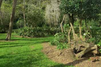 49e Vale Road, Riverside