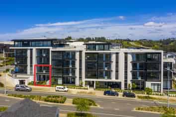 Apartment  Beach and Cavalli Apartments, Long Bay