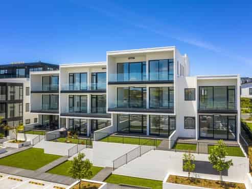 1-7 Cavalli Road, Long Bay