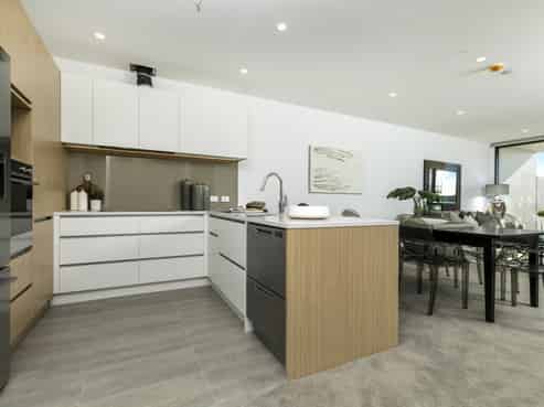 1-7 Cavalli Road, Long Bay