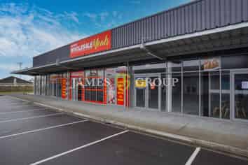 BRAND NEW 83sqm Retail - Only 2 left!