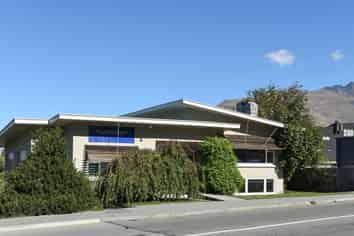 Downtown Queenstown Commercial Freehold