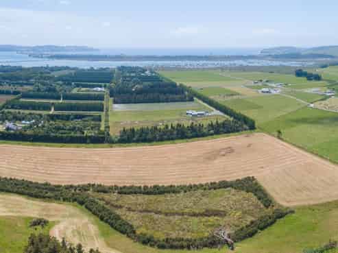 279A Takatu Road, Tawharanui Peninsula