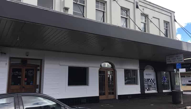 Shop, 3 - 5 Mt Eden Road, Grafton