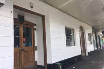 Rare Retail Gem in Prime Location!