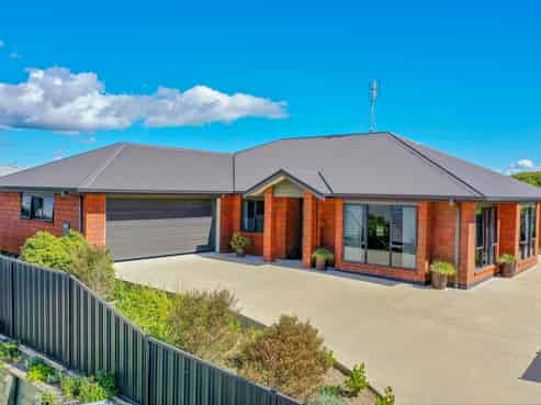 21 Omega Place, Coastlands