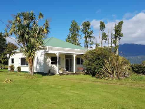 436 Wanganui Flat Road, Harihari