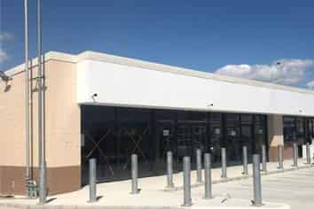 BRAND NEW CAVENDISH DRIVE RETAIL