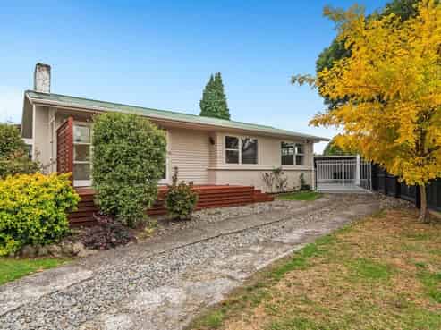 3 Tawavale Street, Pukehangi