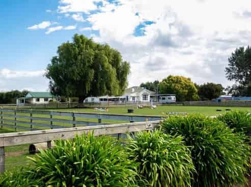 96 Heathcote Road, Longlands