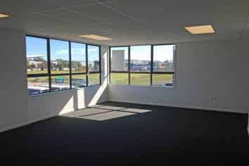 Bright 2 Level Office in Sockburn
