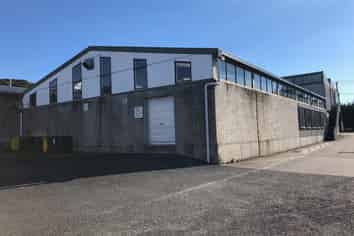 Large scale industrial warehousing and offices