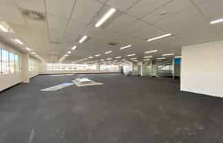 Prestigious Location, Landlord Ready to Cut a Deal