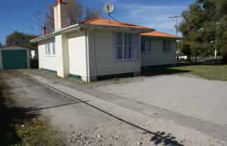 36 Lytton Road, Riverdale