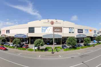 Capital Gateway Retail Opportunity