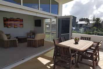 218a Beverley Terrace, Whangamata