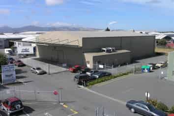 Hornby Coolstore available