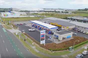 Prime Ormiston 105sqm retail space