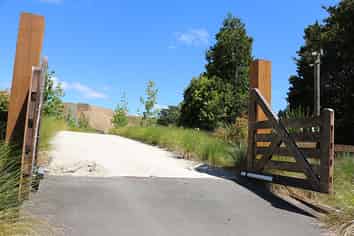 Auckland - Address withheld