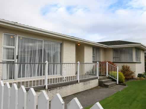 109 Morton Street, Strathern