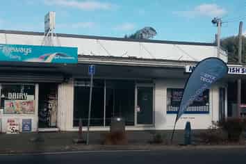 Small Shop, Great Location