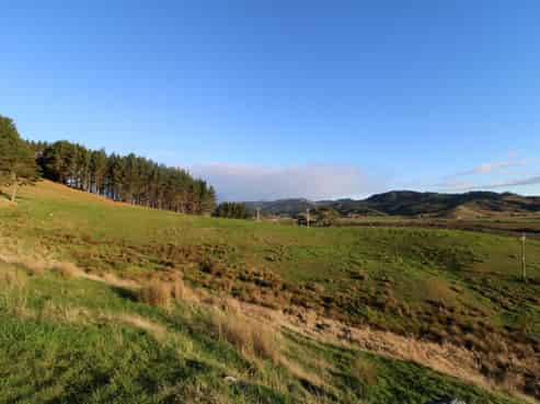 579 Sh25, Whangapoua