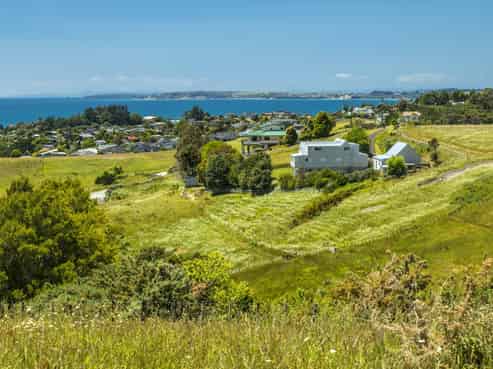 159 Hillcrest Road, Hatfields Beach