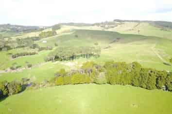 543 West Coast Road, Makarau