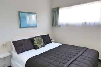 Prime Motel Business & Freehold For Sale